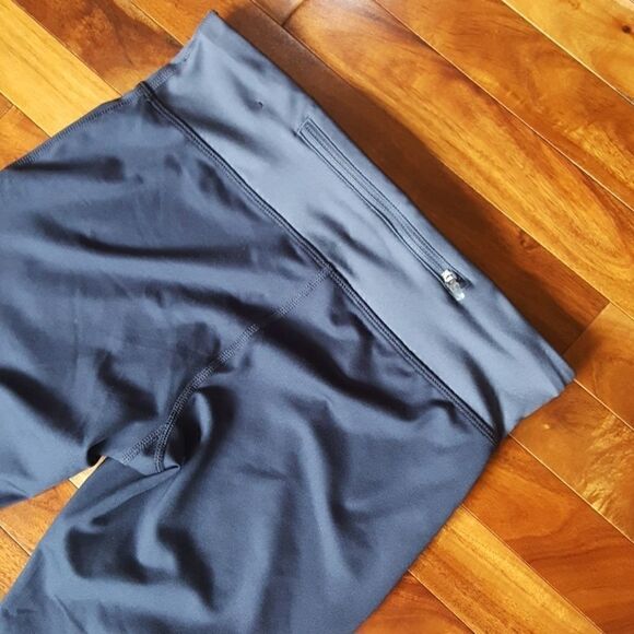 Nike | Athletic Capris  - Picture 5 of 7